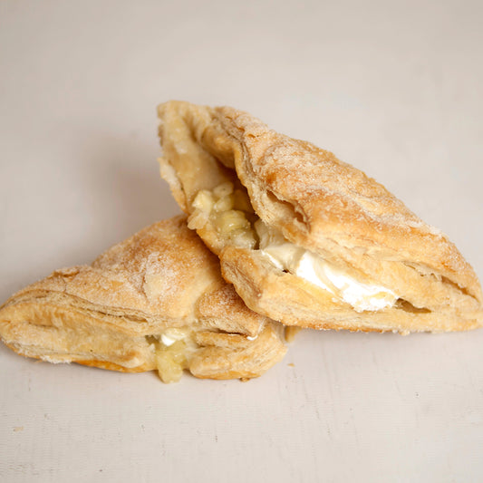 Cream Apple Turnovers (2pack)